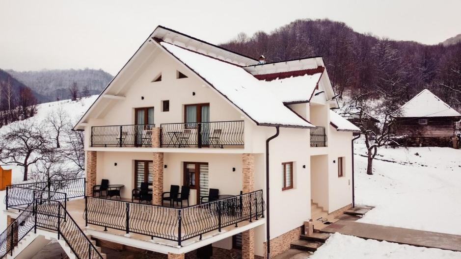 Pensiunea Hai In Maramures Barcánfalva Kültér fotó