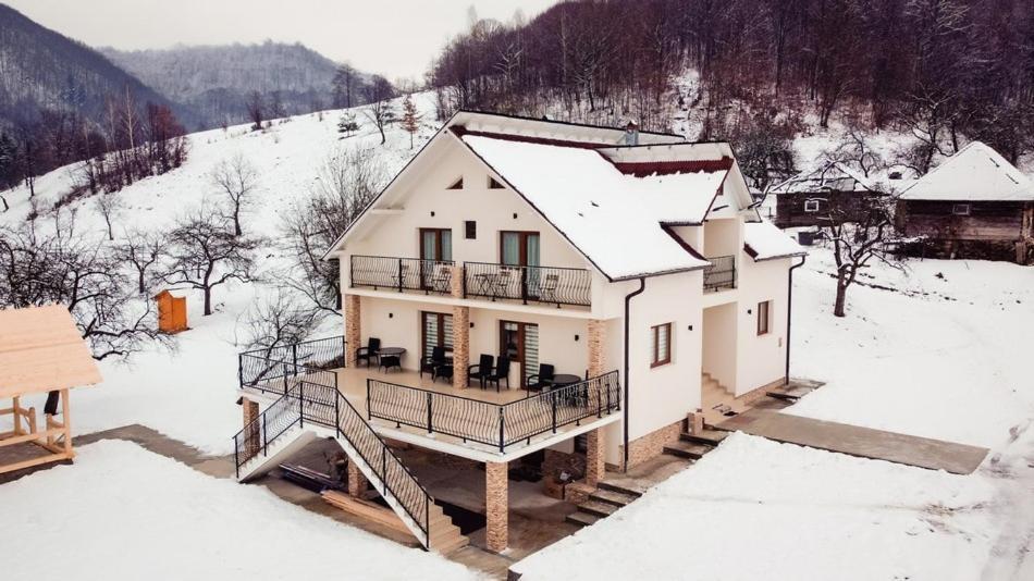 Pensiunea Hai In Maramures Barcánfalva Kültér fotó