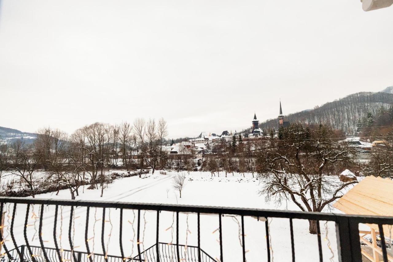 Pensiunea Hai In Maramures Barcánfalva Kültér fotó